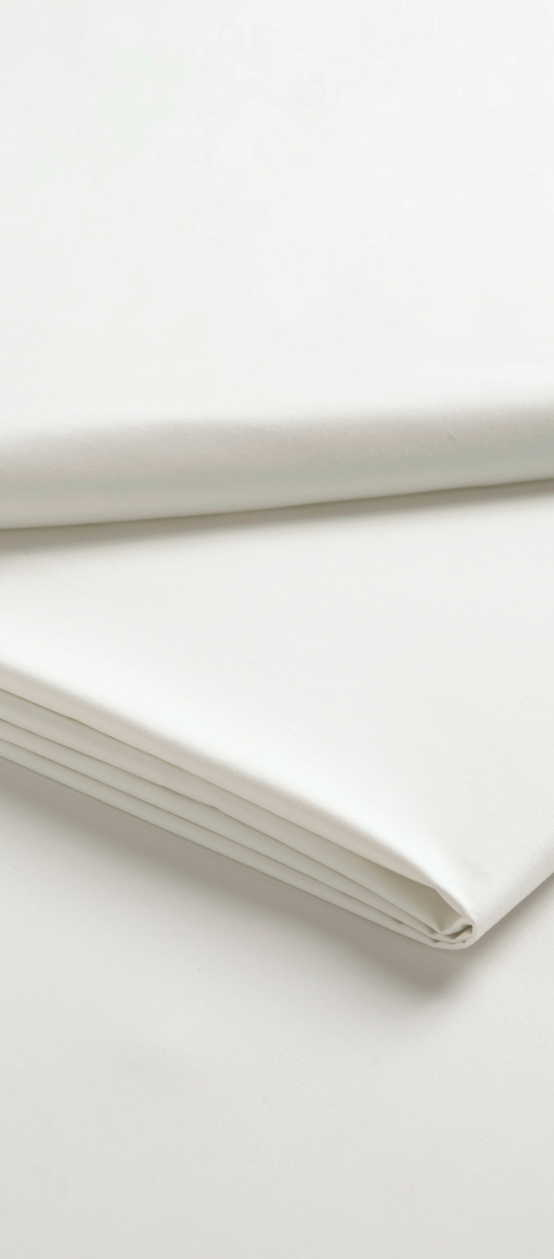Fitted Sheets vs Flat Sheets: What's the Difference?