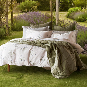 The Best Bedding Material for Summer: Your Comfort Guide