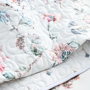 A Garden of One's Own: Spring-Summer Floral Bed Linen Collections