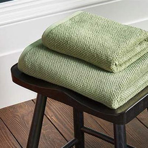Why Do My Towels Smell? 5 Easy Ways to Remove Odours from Your Towels