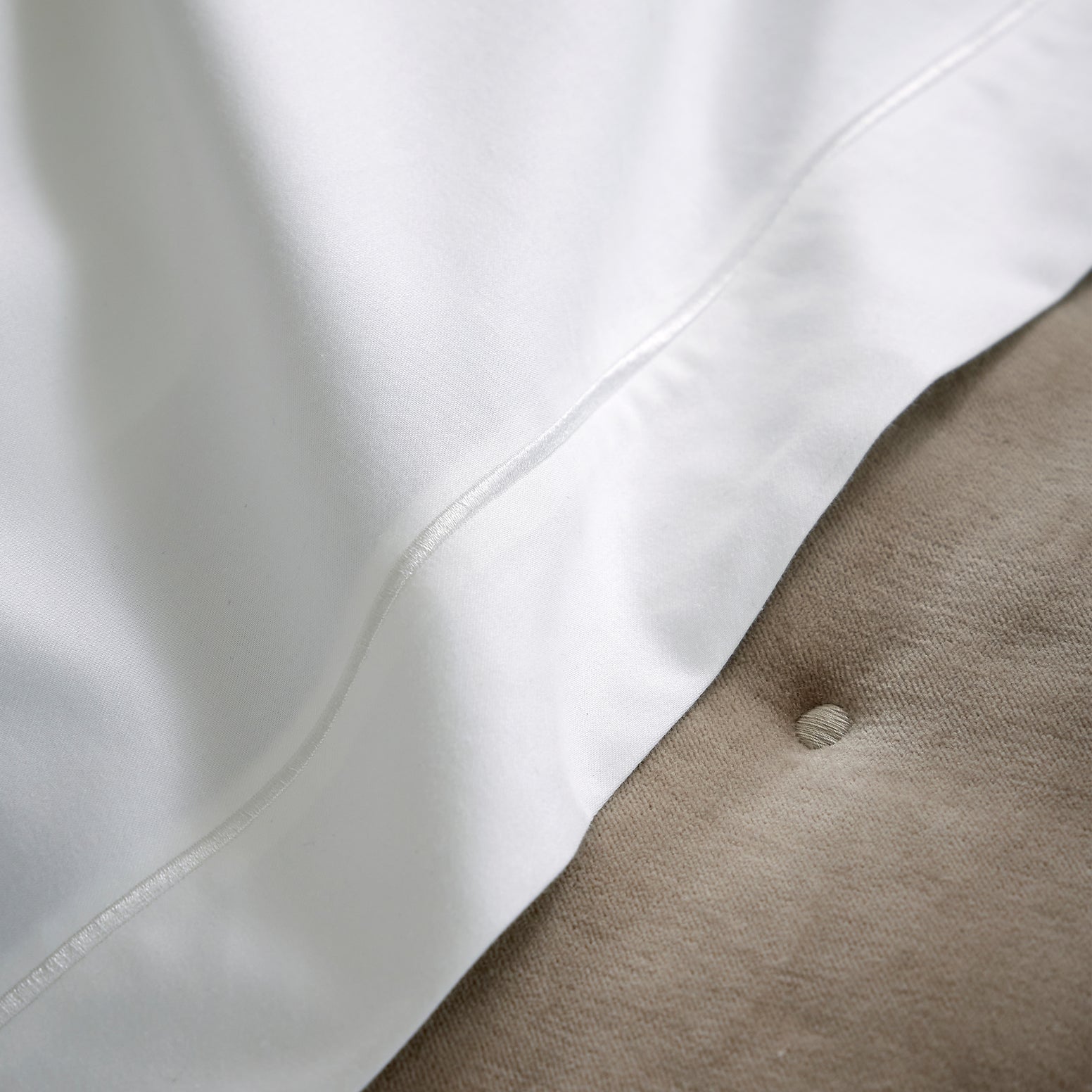 White-product_image