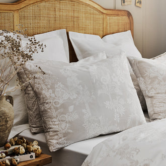Beatrice Pillowcase Pair