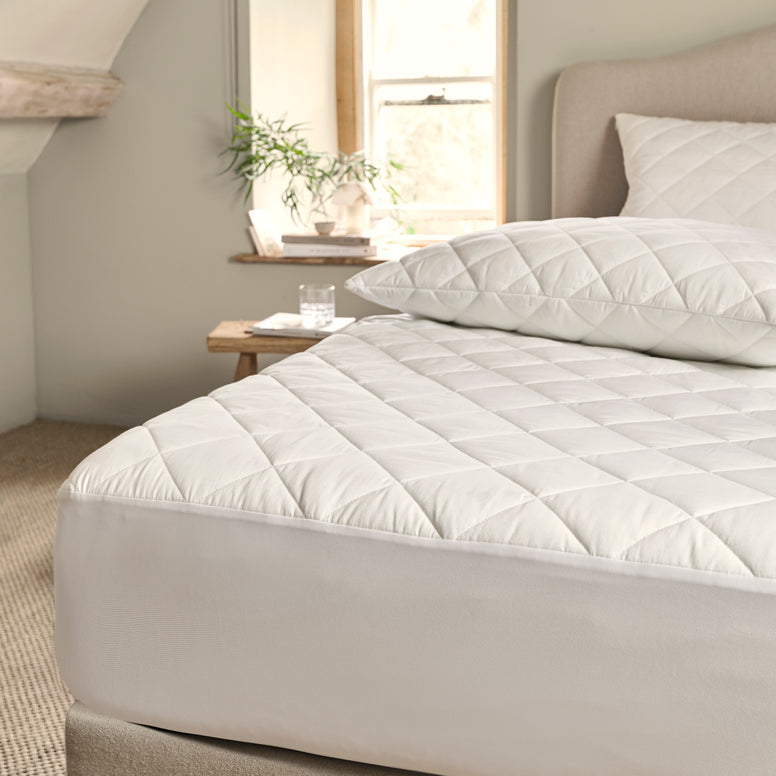 Christy Classic Mattress Topper