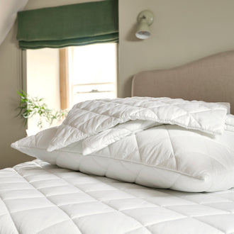 Christy Classic Pillow Protector