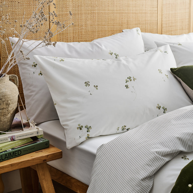 Clover Standard Pillowcase Pair