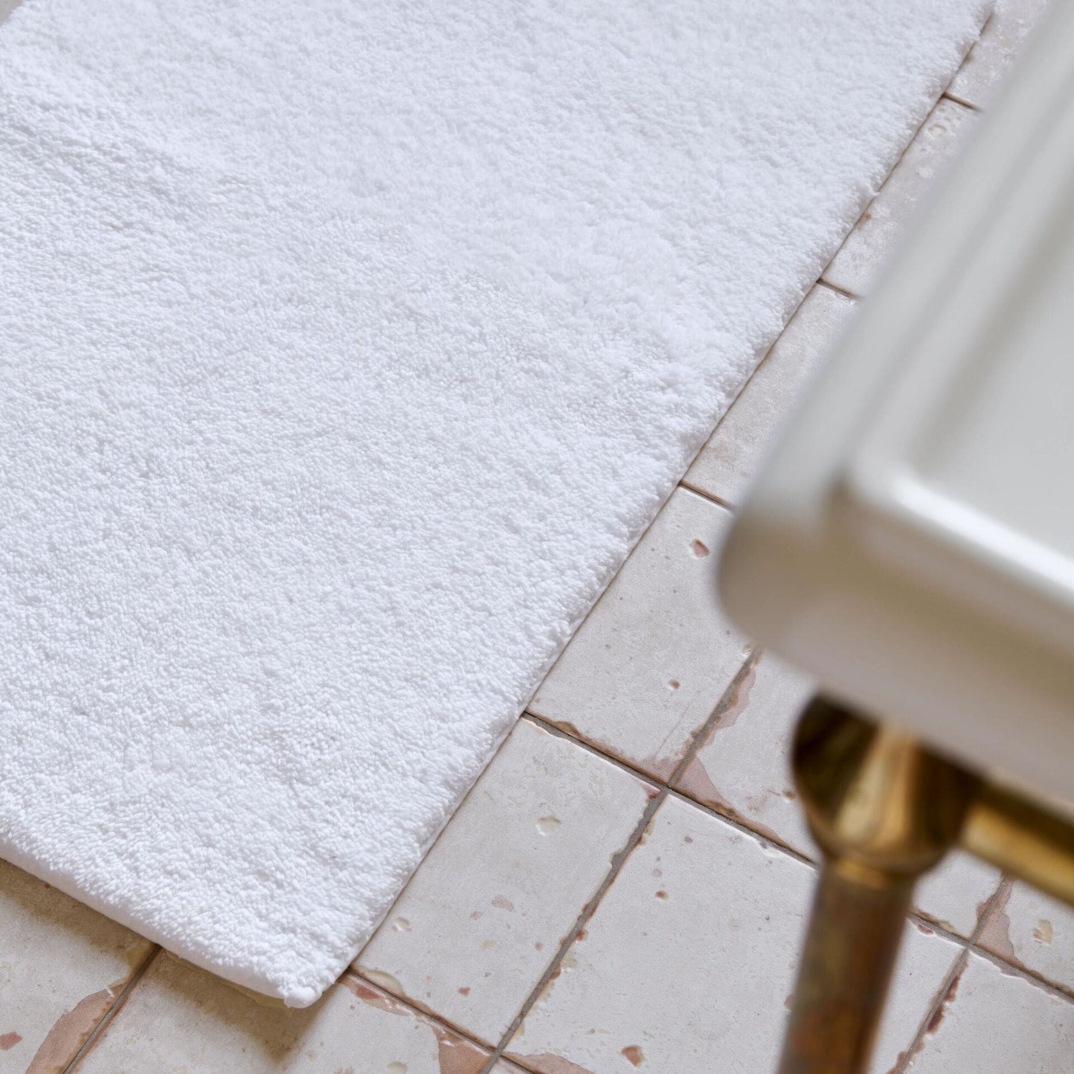 White-product_image