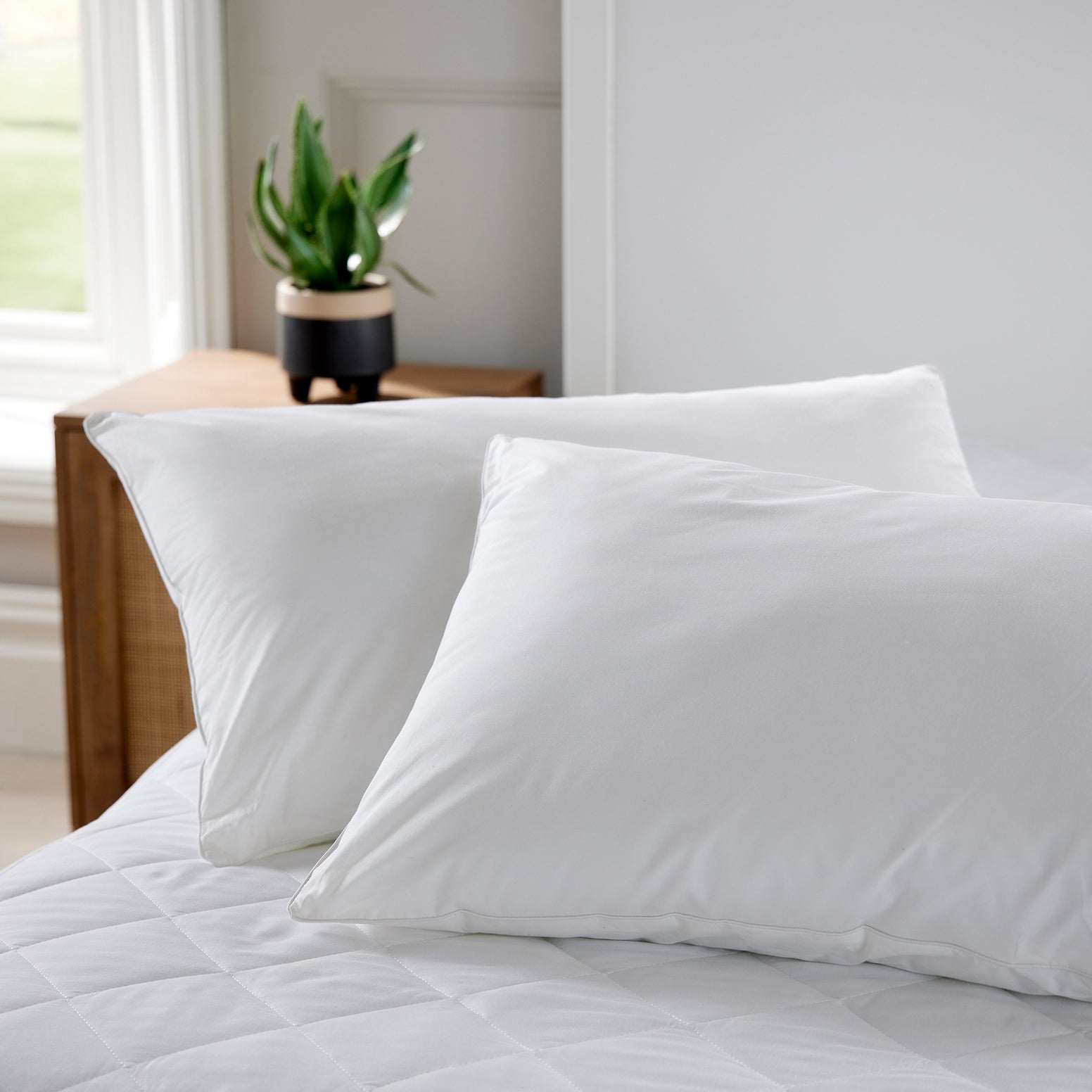 Christy Pillow Pair White