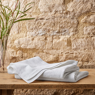 Beatrice Mattelasse Coverlet