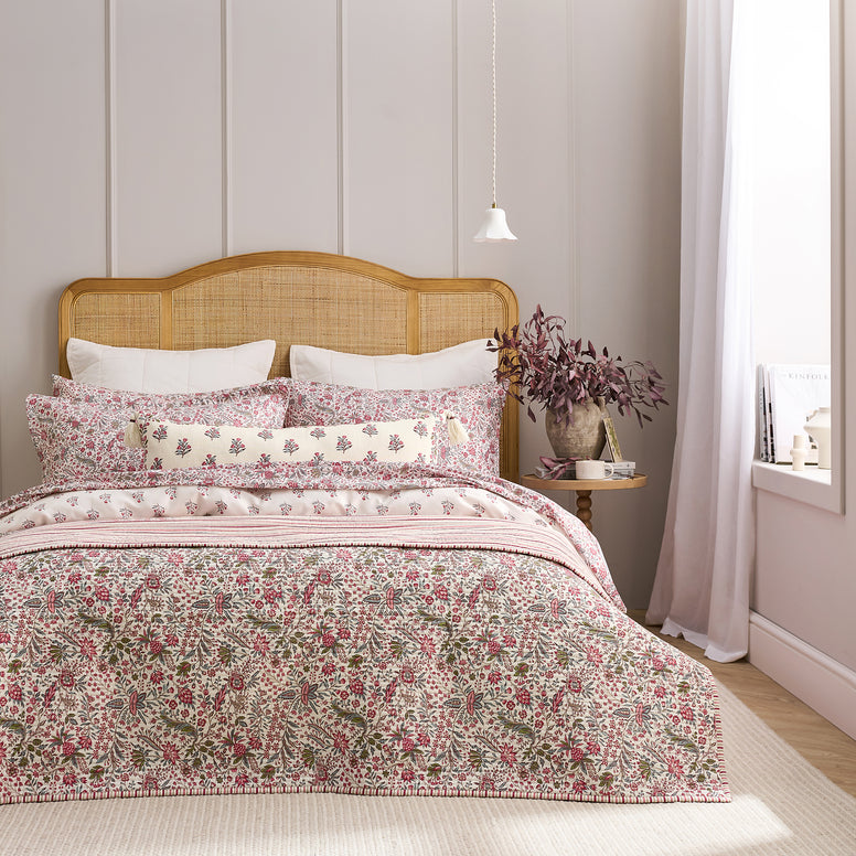 Newstead Bedspread