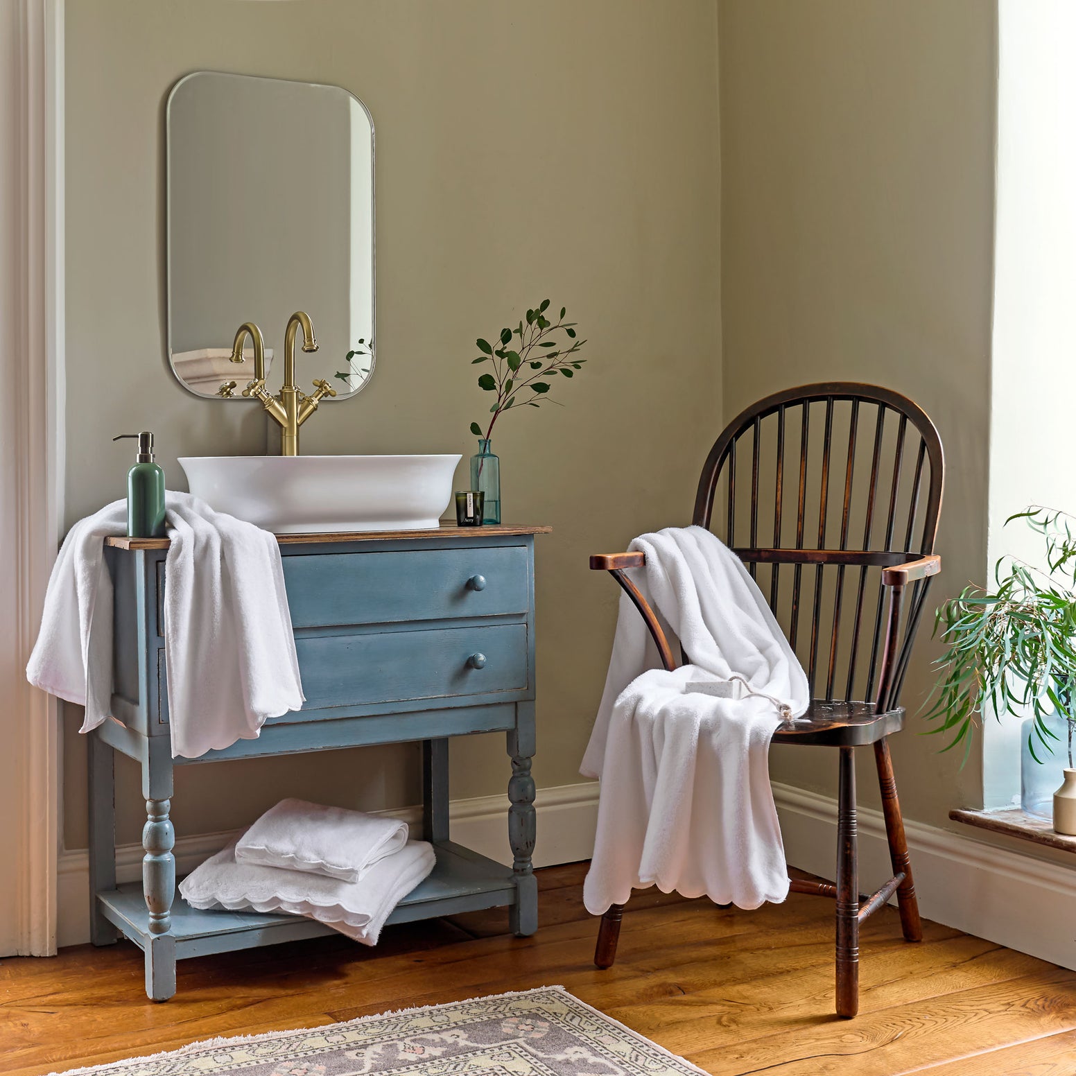 White-product_image