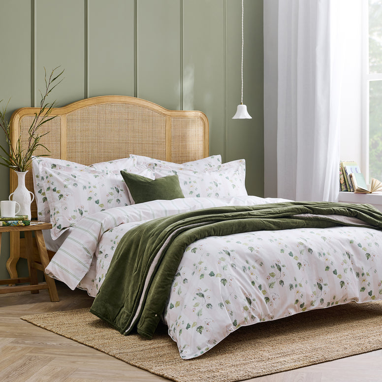 Snow Drops Duvet Set