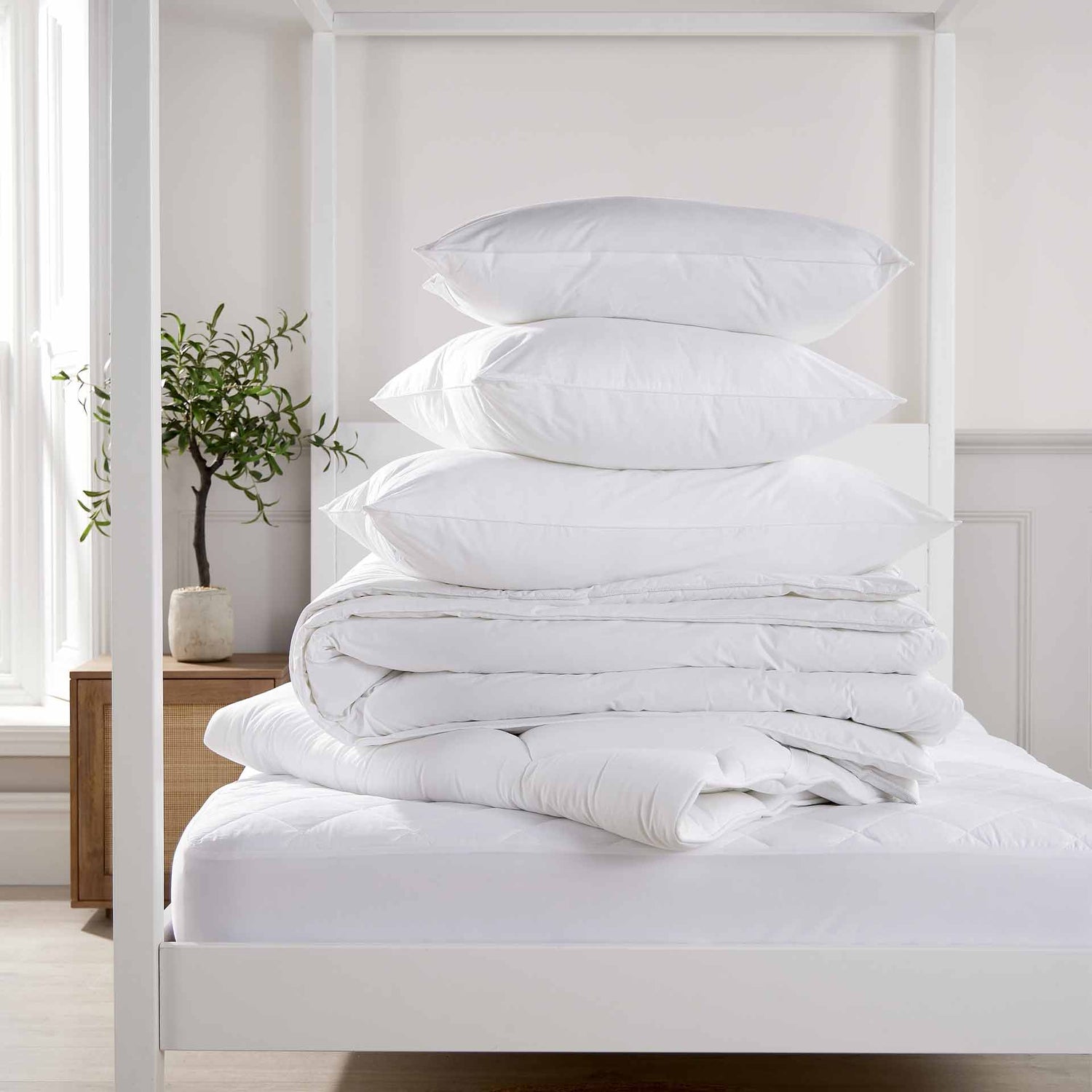 Feather and Down 10.5 Tog Duvet & Essential Pillow Pair Bundle Christy