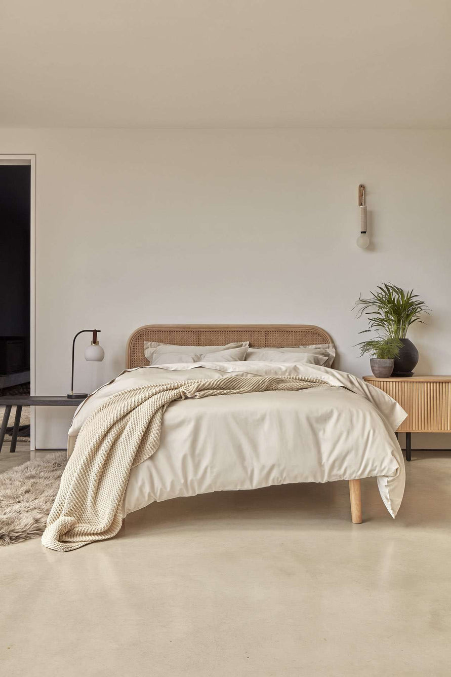 uk-bed-sheet-sizes-chart-guide-christy