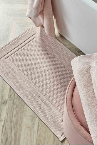 Only 22.80 usd for Christy Luxe Bath Towel White Online at the Shop